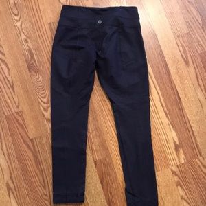 Dark purple Lululemon leggings